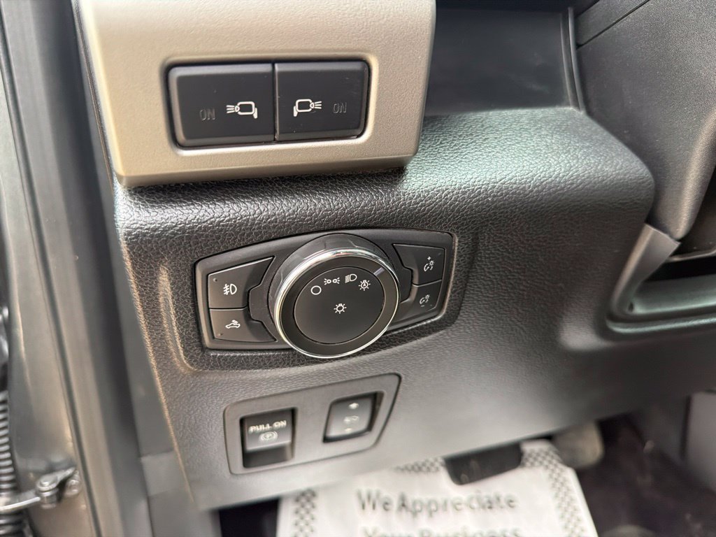 Used 2016 Ford F150 Lariat AWD/4WD image 14