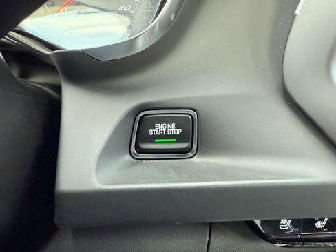 Used 2023 Chevrolet Camaro LT image 34