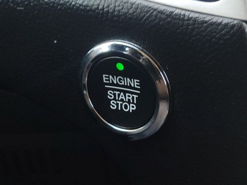 Used 2024 Ford Edge SEL image 24