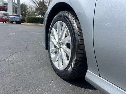 Used 2024 Toyota Camry LE image 9