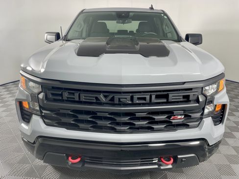 Used 2025 Chevrolet Silverado 1500 Custom Trail Boss AWD/4WD image 8
