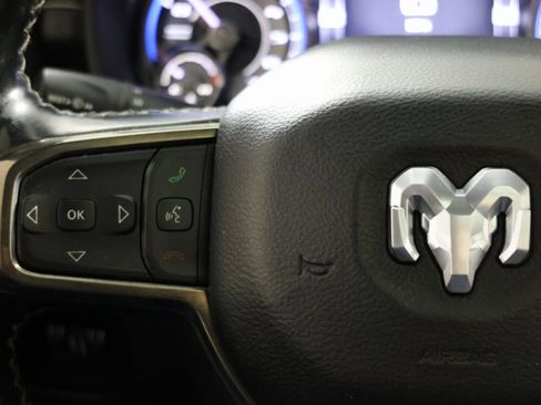 Used 2019 RAM 1500 Limited image 27