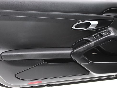 Used 2021 Porsche 718 Boxster w/ Premium Package RWD image 5