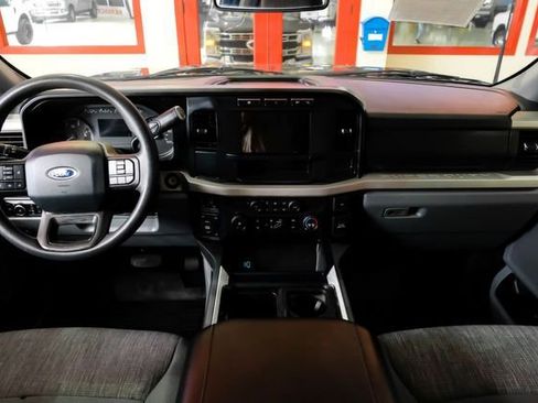 Used 2023 Ford F350 XLT w/ FX4 Off-Road Package AWD/4WD image 15