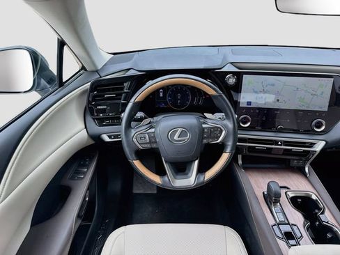 Used 2024 Lexus RX 350 Premium w/ Accessory Package (Z1) FWD image 17