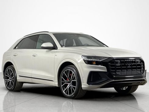 Used 2023 Audi Q8 Premium Plus w/ Premium Plus Package AWD/4WD image 7