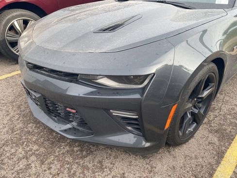 Used 2018 Chevrolet Camaro SS RWD image 14
