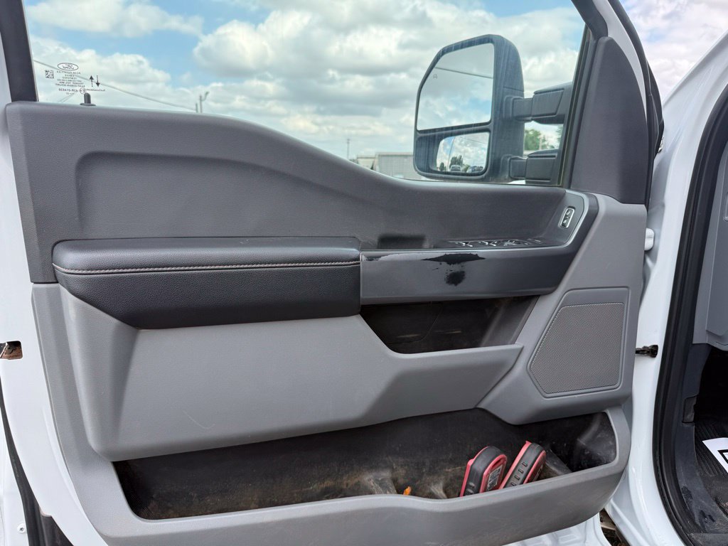 Used 2023 Ford F350 XLT w/ XLT Value Package AWD/4WD image 11