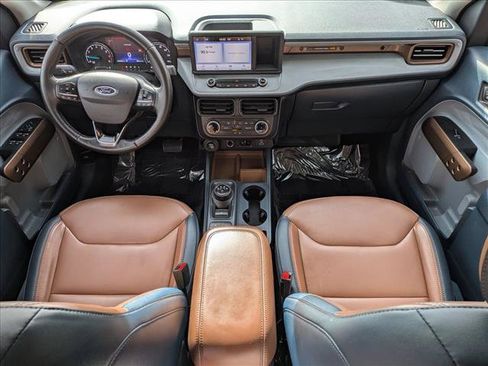 Used 2022 Ford Maverick Lariat w/ Equipment Group 500A Standard image 17