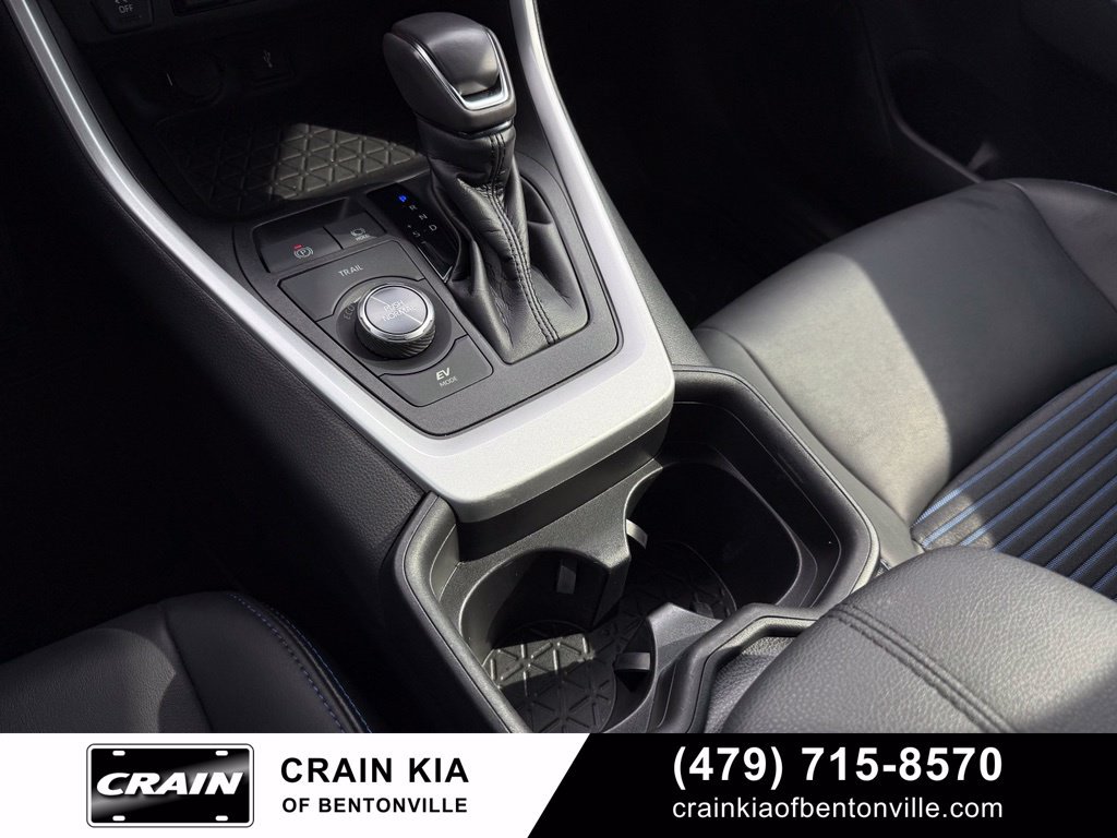 Used 2021 Toyota RAV4 XSE AWD/4WD image 18