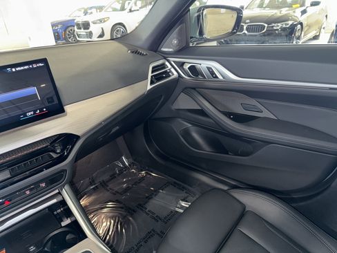Used 2025 BMW 430i w/ Premium Package RWD image 30