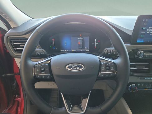 New 2026 Ford Escape Active w/ Cold Weather Package image 10