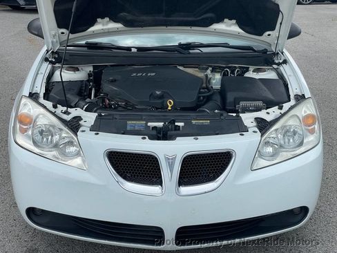 Used 2009 Pontiac G6 GT w/ Sport Package 1 FWD image 24