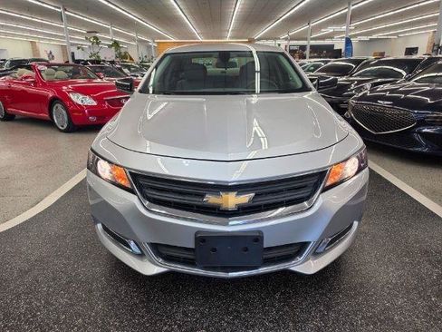 Used 2018 Chevrolet Impala LS FWD image 2