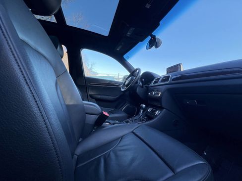 Used 2015 Audi Q3 2.0T Prestige w/ Prestige Package image 11