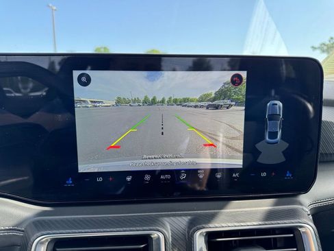 Used 2024 Ford Mustang Premium image 9