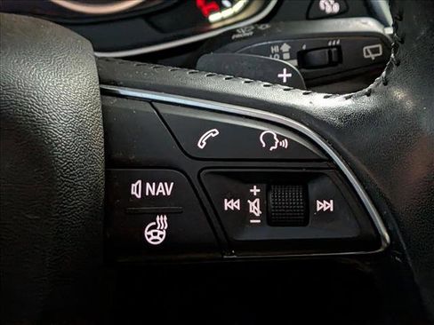 Used 2018 Audi Q5 2.0T Premium Plus w/ Premium Plus Package image 13