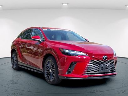 Used 2024 Lexus RX 350h w/ Kick Sensor & Tow Package