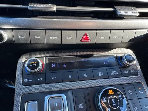 Used 2024 Hyundai Palisade SEL image 15