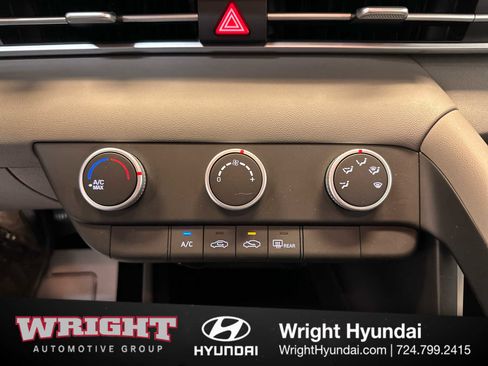 Certified 2023 Hyundai Elantra SE w/ Cargo Package image 28