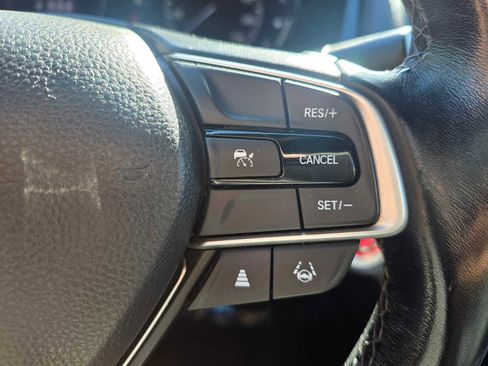 Used 2022 Honda Accord Sport image 32