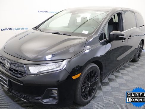 Used 2025 Honda Odyssey Sport-L image 12
