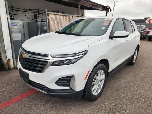Used 2024 Chevrolet Equinox LT AWD/4WD image 3