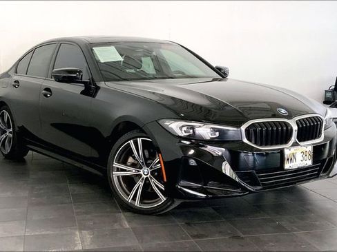 Used 2023 BMW 330i Sedan w/ Parking Assistance Package RWD image 2