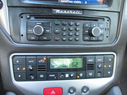 Used 2012 Maserati GranTurismo S image 18