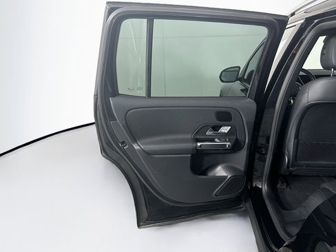 Used 2024 Mercedes-Benz EQB 250+ image 26