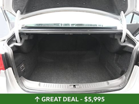 Used 2014 Chevrolet Malibu LT FWD image 23