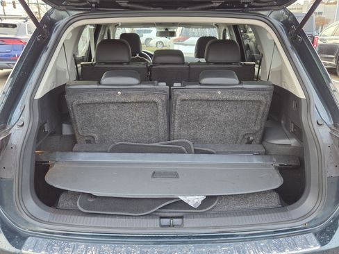 Used 2019 Volkswagen Tiguan SE w/ Panoramic Sunroof Package image 13