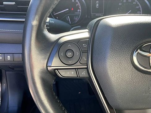 Used 2023 Toyota Camry SE image 19