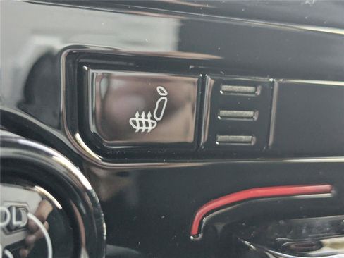 New 2025 Jeep Grand Cherokee Altitude image 23