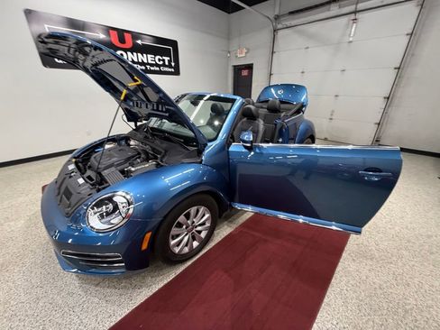 Used 2019 Volkswagen Beetle 2.0T S FWD image 49