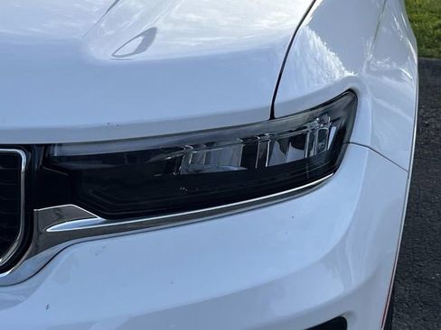 Used 2022 Jeep Grand Cherokee L Overland image 7