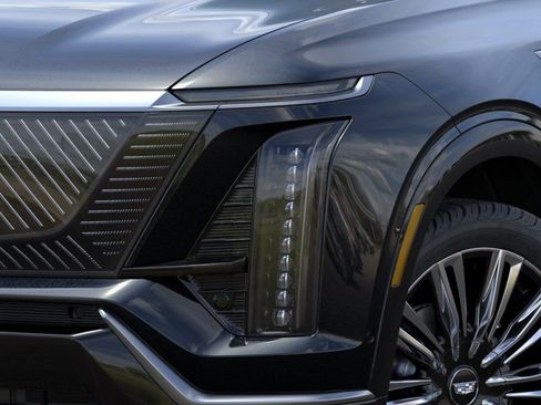 New 2026 Cadillac Vistiq Premium Luxury AWD/4WD image 10