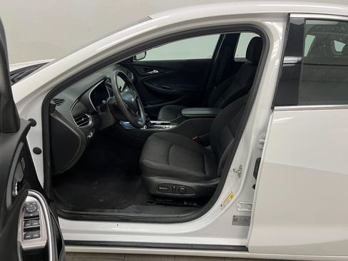 Used 2023 Chevrolet Malibu LT FWD image 20
