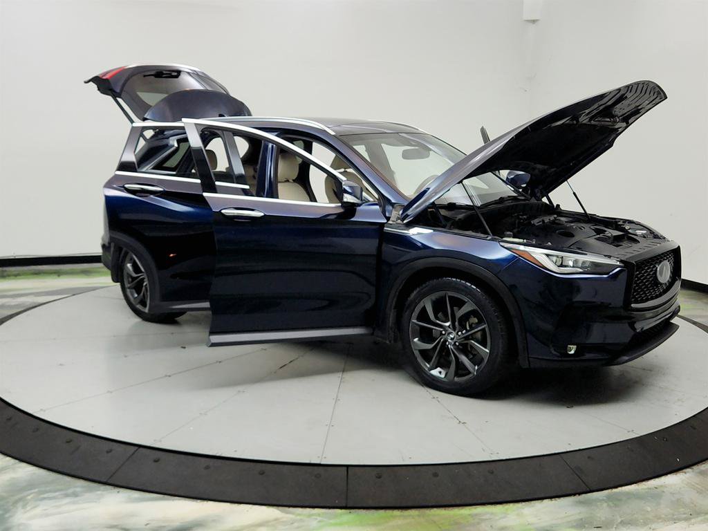 Used 2019 INFINITI QX50 Essential w/ Sensory Package FWD image 10