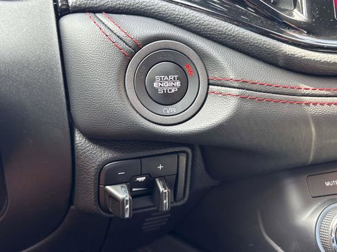 Used 2024 Dodge Durango GT image 25