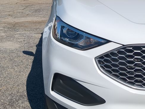 Certified 2024 Ford Edge SE AWD/4WD image 8