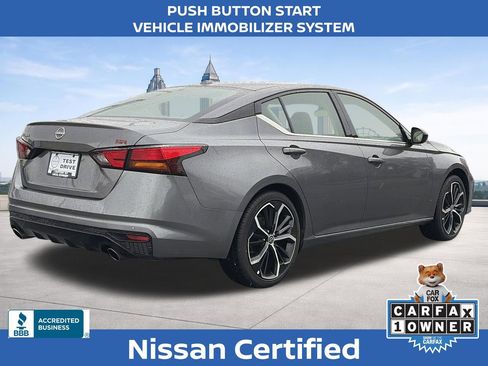 Certified 2025 Nissan Altima 2.5 SR image 5