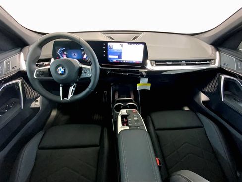 Used 2026 BMW X1 xDrive28i w/ M Sport Package AWD/4WD image 5