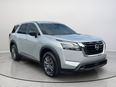 Used 2025 Nissan Pathfinder S