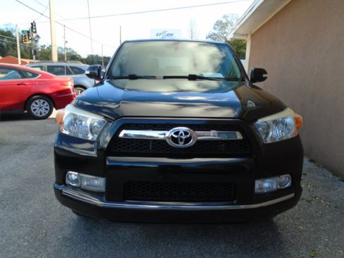 Used 2013 Toyota 4Runner Limited image 2