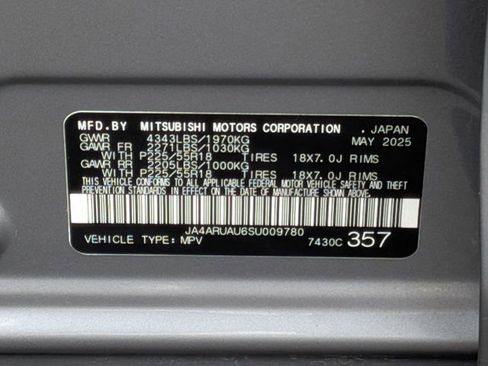 Used 2025 Mitsubishi Outlander Sport LE AWD/4WD image 25