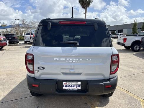 New 2026 Ford Bronco Sport Outer Banks w/ Outer Banks Tech Package+ AWD/4WD image 4