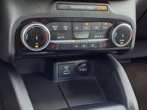 Used 2022 Ford Escape SE w/ Convenience Package image 19