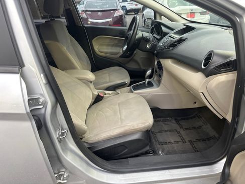 Used 2016 Ford Fiesta SE image 13