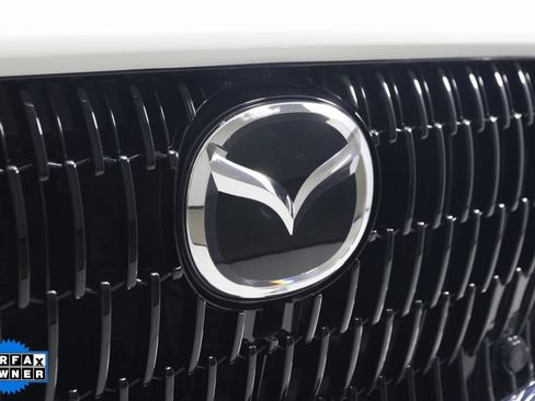 Used 2024 MAZDA CX-90 Plug-In Hybrid w/ Premium Pkg image 17